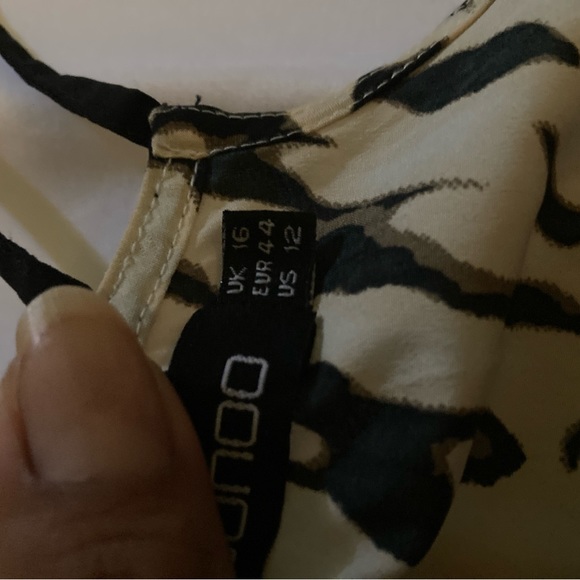 BOOHOO TOP - Picture 3 of 3